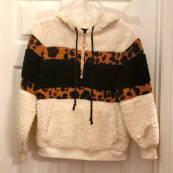 Derek Heart Medium Leopard Color Block Plush Hoodie with Rose Gold Zipper - Picture 1 of 2